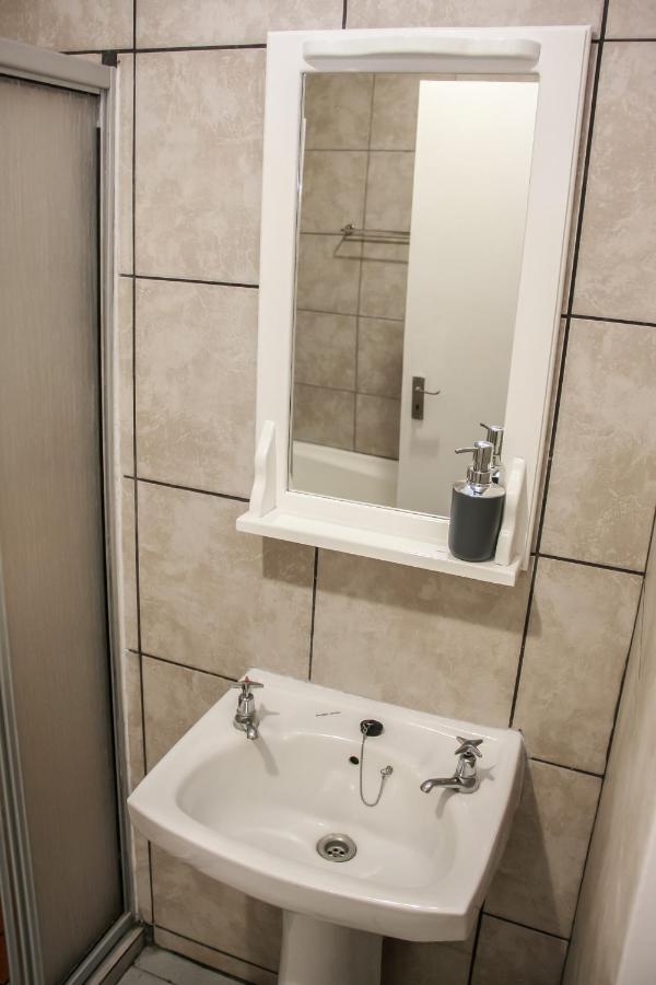 18 The Bridge, St Lucia Apartment Bagian luar foto